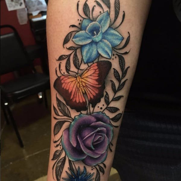 彩绘纹身 多款彩色纹身素描简单线条纹身图案