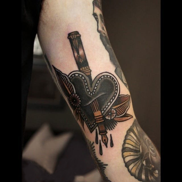 素描纹身 多款简单线条纹身素描传统纹身图案