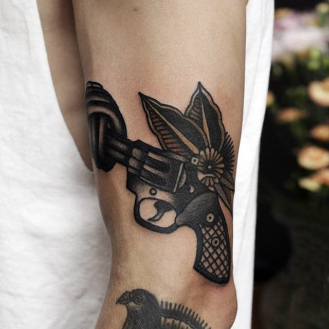 素描纹身 多款简单线条纹身素描传统纹身图案