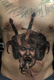 腹部纹身 男生腹部长剑和恶魔纹身图片