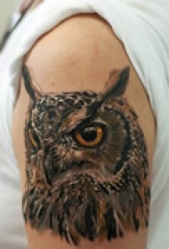 逼真立体手臂纹身