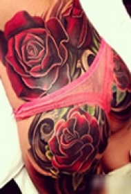 霸气满臀个性纹身