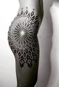 极美的线条 男女最爱梵花纹身好看到没朋友