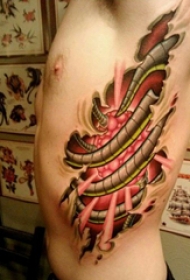 3d写实纹身 男生侧肋上3d写实纹身图片