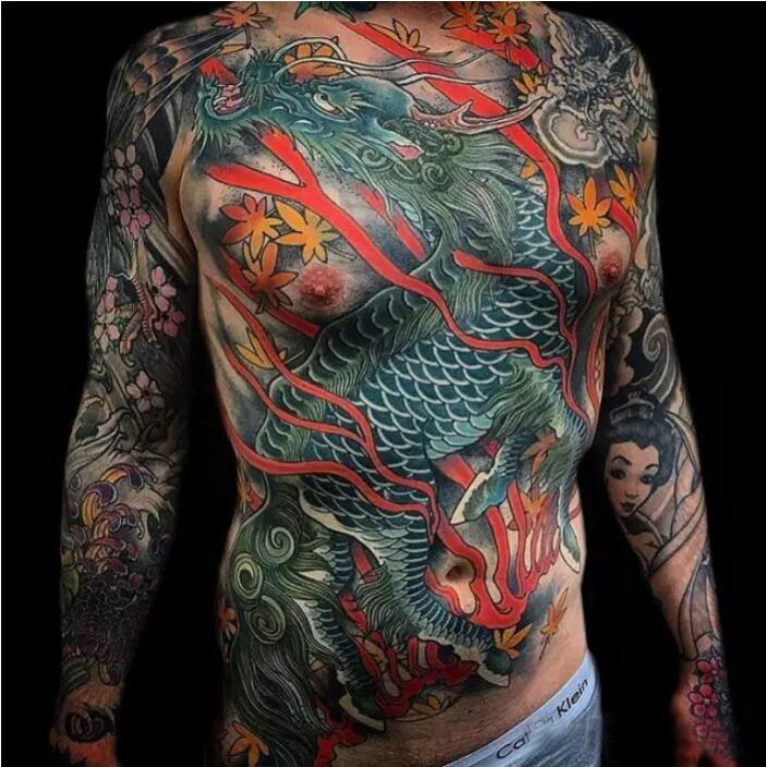 三十多款不同部位彩绘麒麟纹身