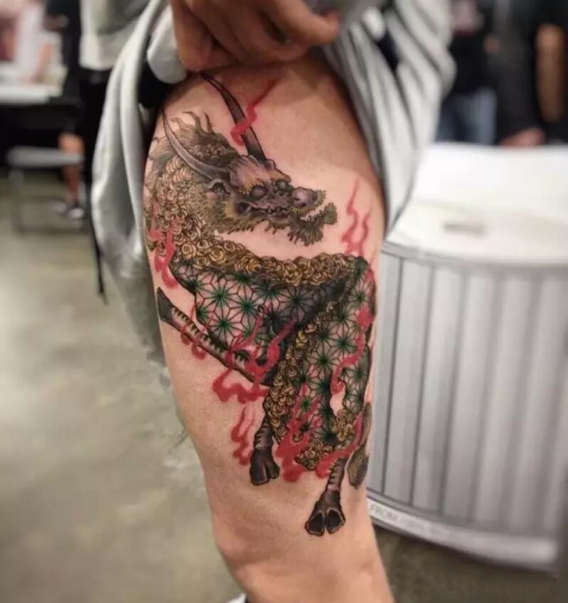 三十多款不同部位彩绘麒麟纹身