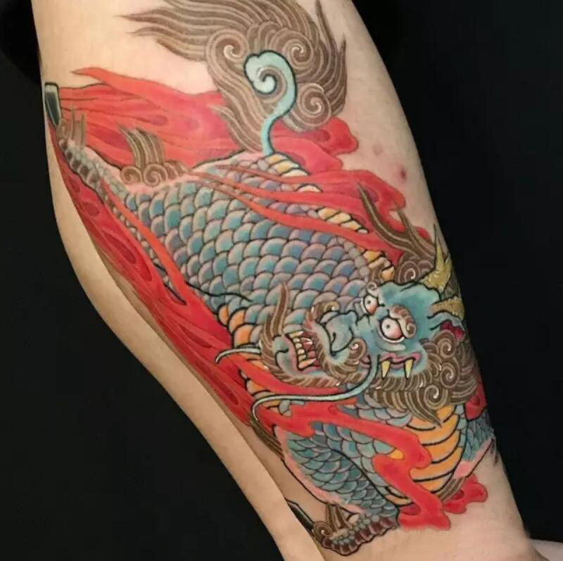 三十多款不同部位彩绘麒麟纹身