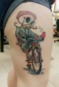 纹身卡通 女生大腿上卡通纹身图片