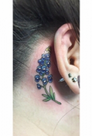 小清新文艺纹身 女生耳后小清新文艺纹身图片