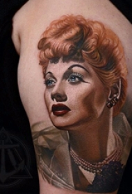 明星纹身 多款简单线条纹身素描明星纹身图案