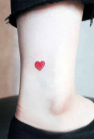 小巧而又精致的纹身图案