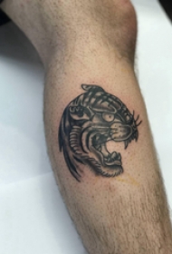 老虎纹身图案 男生小腿上老虎纹身图案