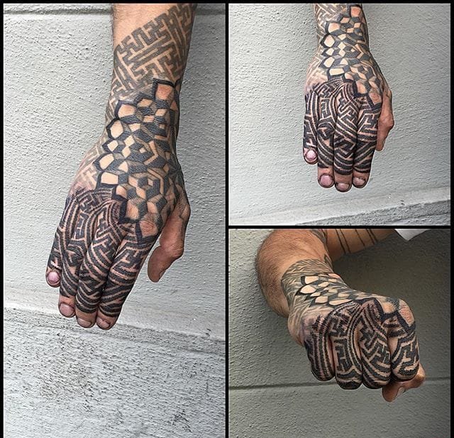 霸气的男性黑色几何纹身图案来自于纹身师马可