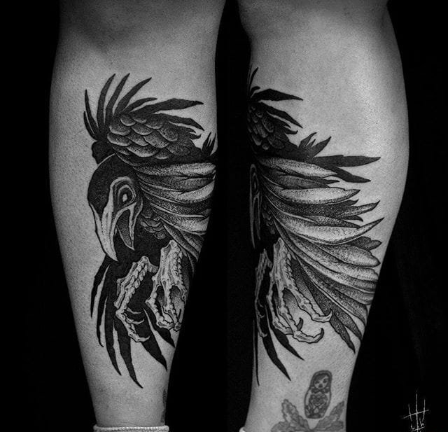 令人毛骨悚然的黑色生物和魔鬼纹身图案来自纹身师谢尔盖