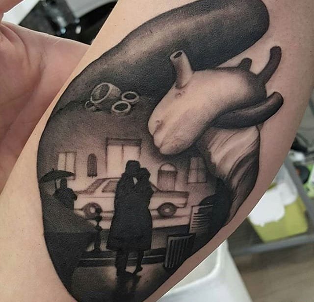 黑灰色场景机械心脏纹身图案来自于纹身师加布里