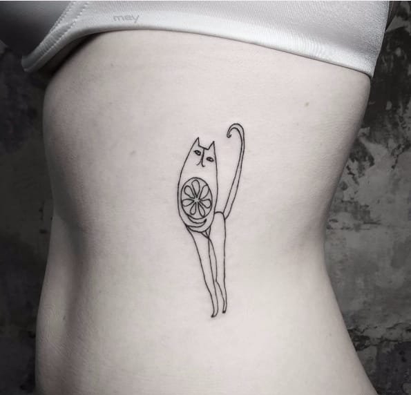 黑色的卡通动物和人物简易画纹身图案来自于纹身师比昂卡