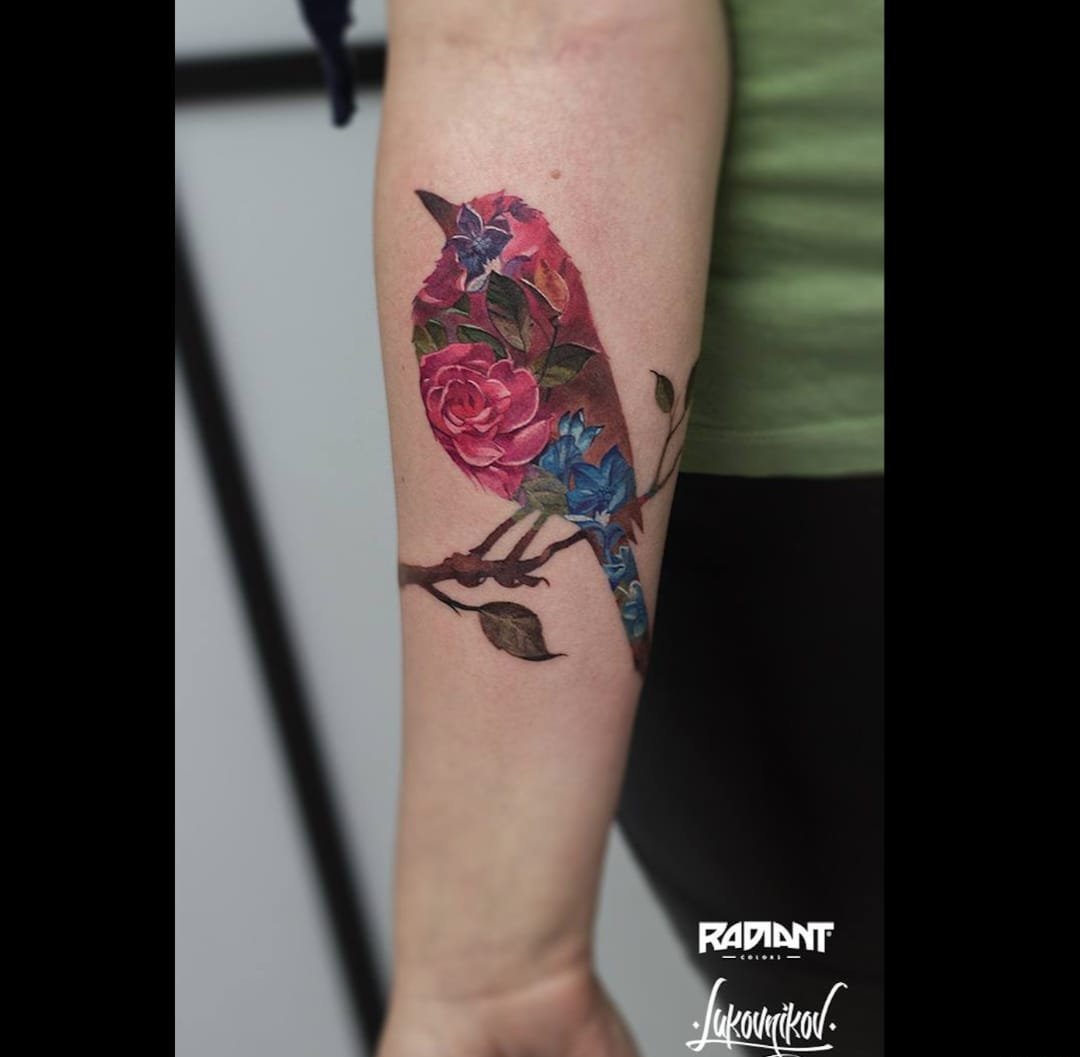 才华横溢的双重曝光轮廓纹身图案来自安德烈