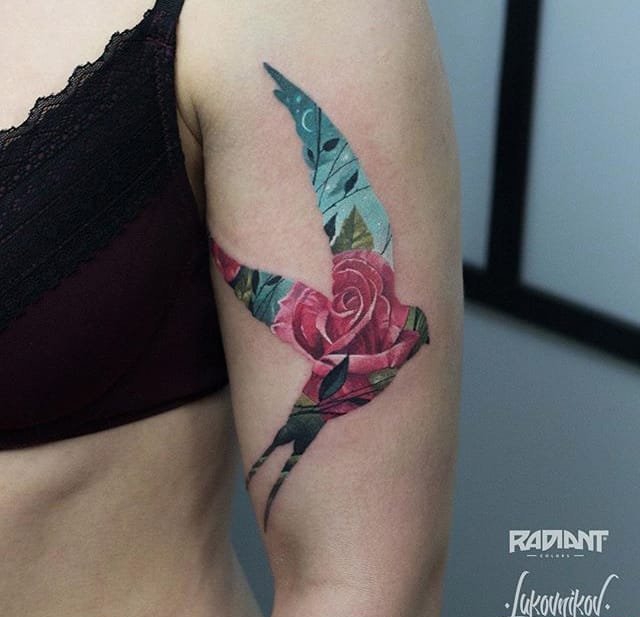 才华横溢的双重曝光轮廓纹身图案来自安德烈