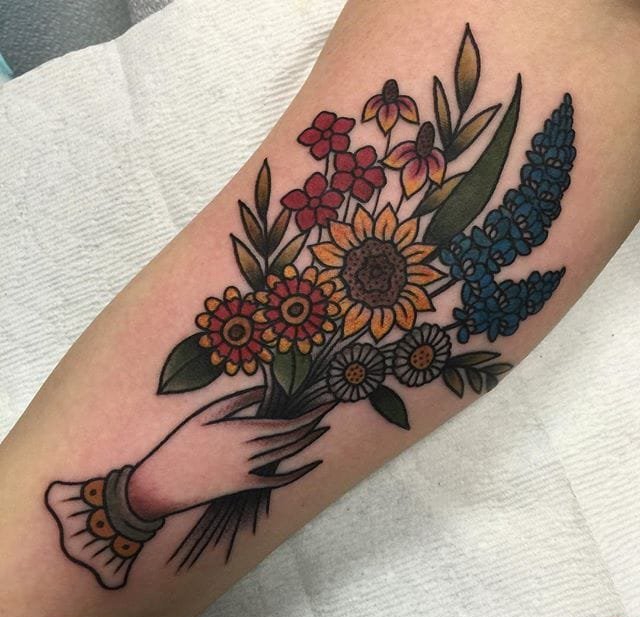 多款关于手部手指主题纹身图案欣赏来自埃夫里