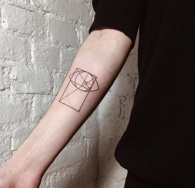 女生喜爱的简单手绘纹身图案来自于纹身师安雅