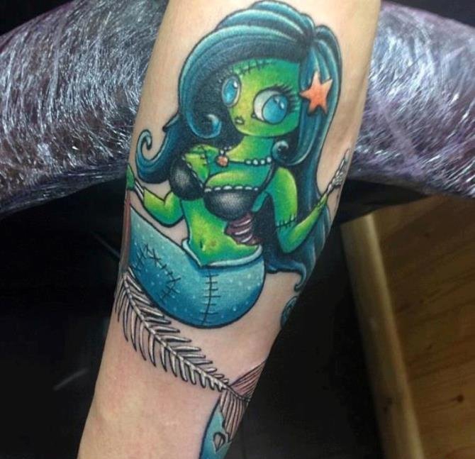 多款漂亮的美人鱼主题纹身图案