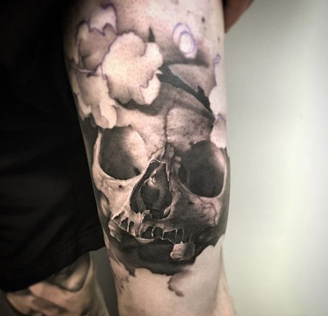 多种帅气的黑灰色骷髅头纹身图案来自大卫