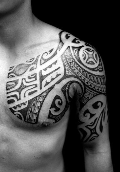 男性超帅气的黑色半甲部落图腾纹身图案