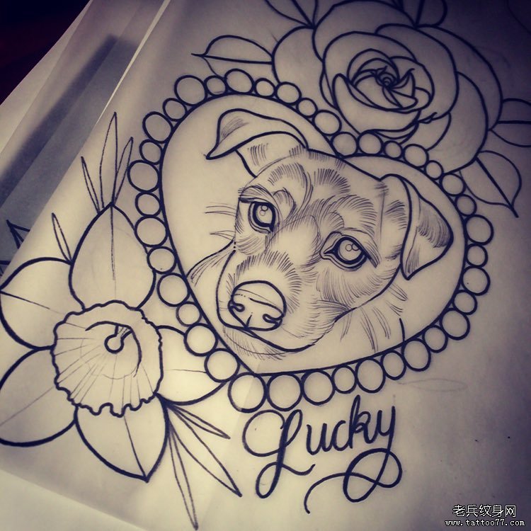 new school爱心花蕊狗纹身图案手稿