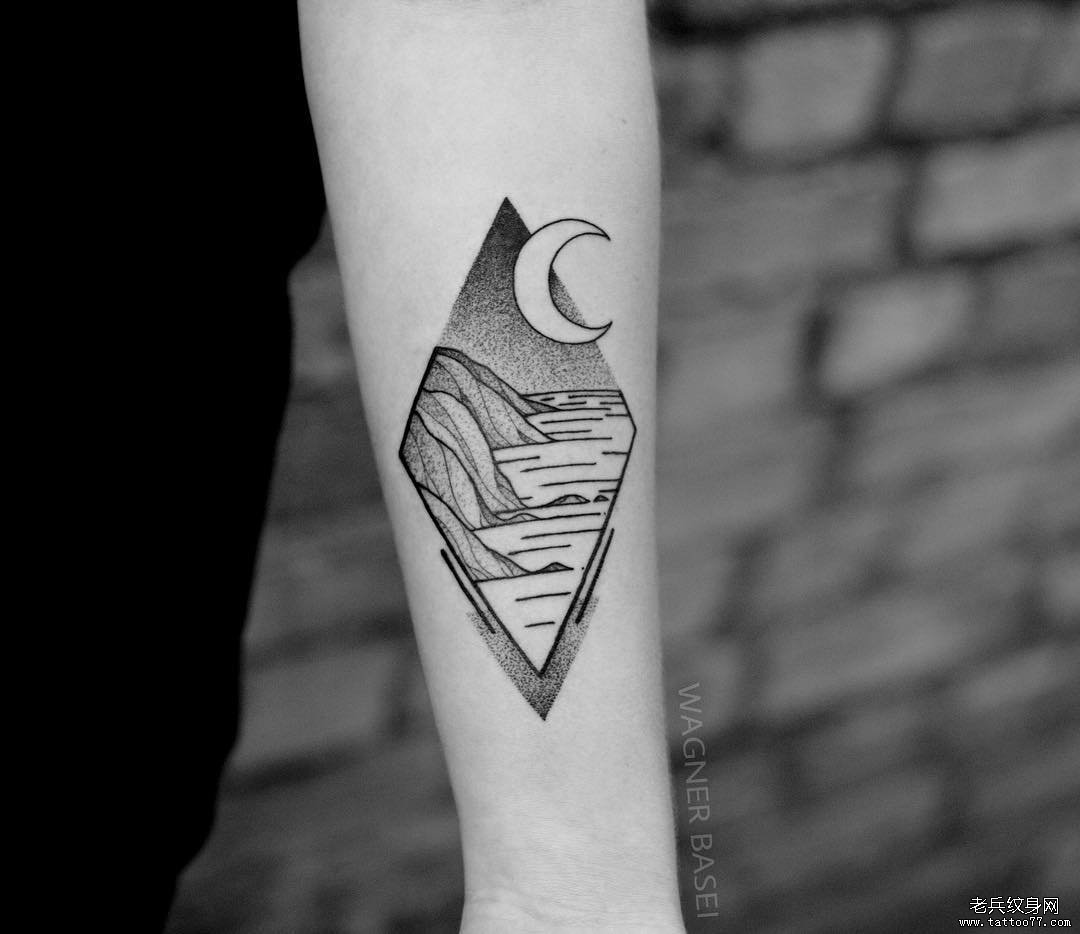 小臂几何点刺月亮风景线条纹身图案
