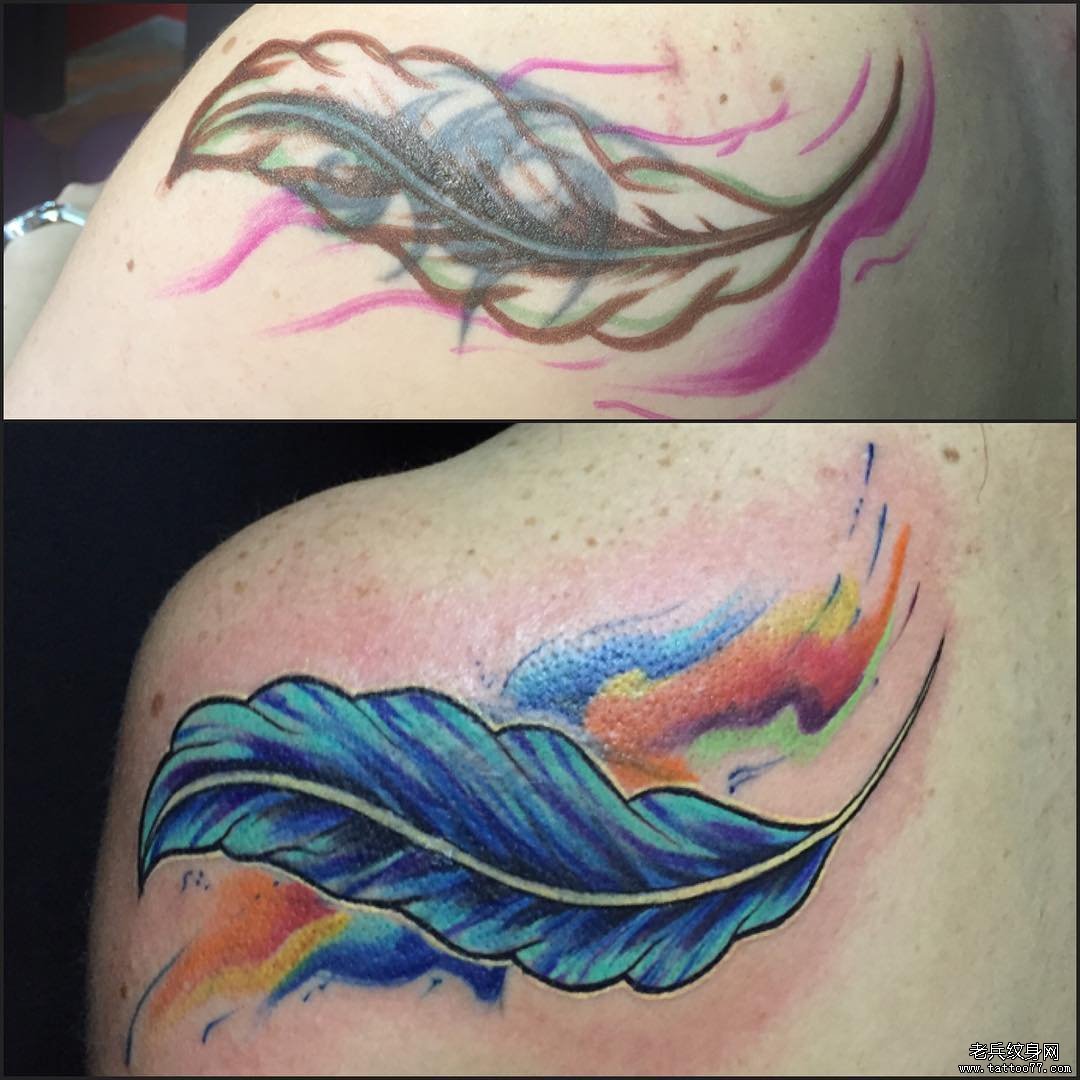 肩部彩绘羽毛遮盖纹身图案