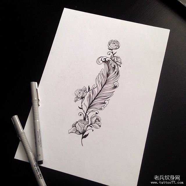 小清新美丽的羽毛花卉纹身图案手稿