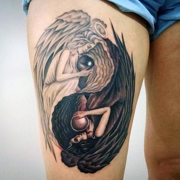 腿部光明和黑暗天使纹身图片