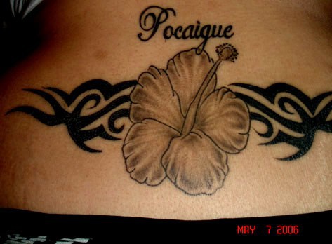 黑灰部落花纹纹身图片