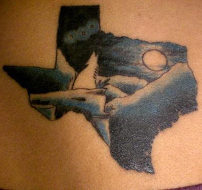 彩色孤独狼纹身图案