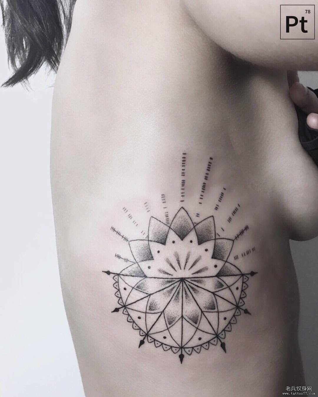 侧腰梵花经典点刺线条纹身图案