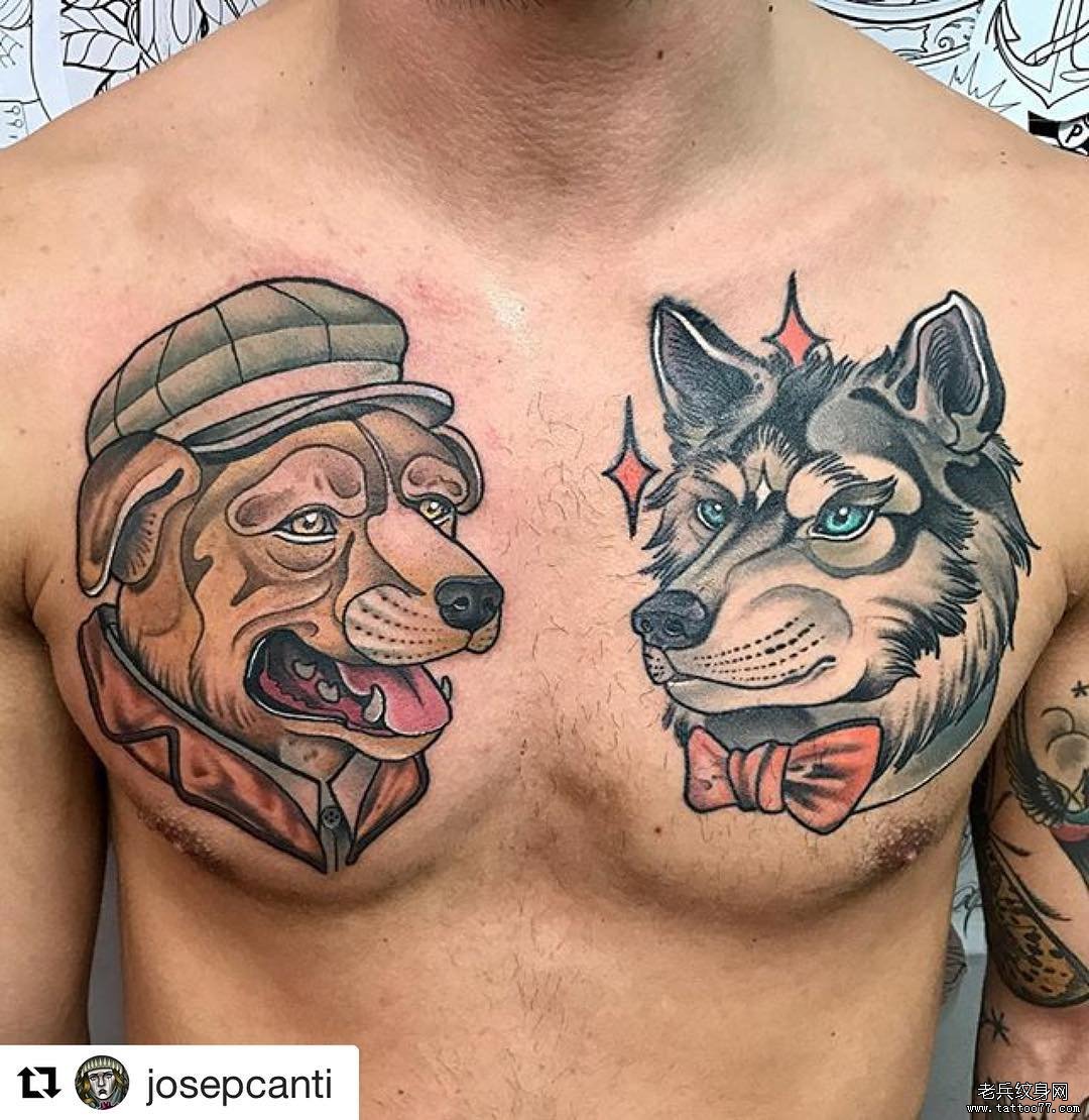 男性胸部两只不同的狗头部纹身图案