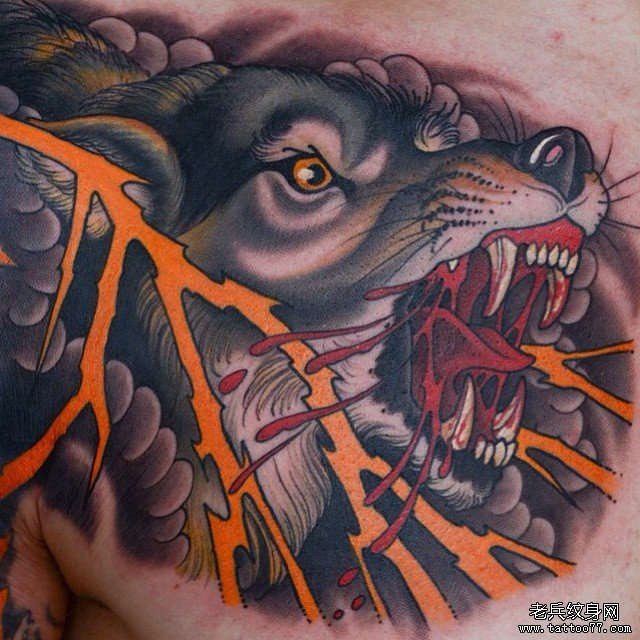 欧美胸部school血腥狼头纹身图案