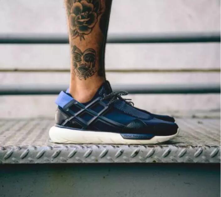 选个好看的腿部刺青 怎么搭都帅气满分