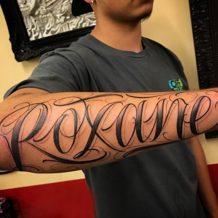 花体英文纹身 多款素描纹身黑色花体英文纹身图案