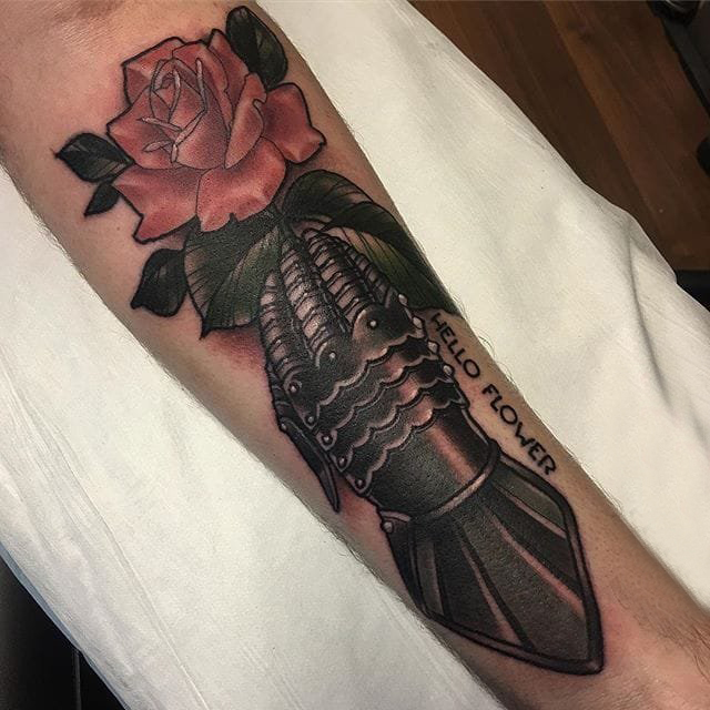 盔甲纹身图案 多款简单线条纹身素描盔甲纹身图案