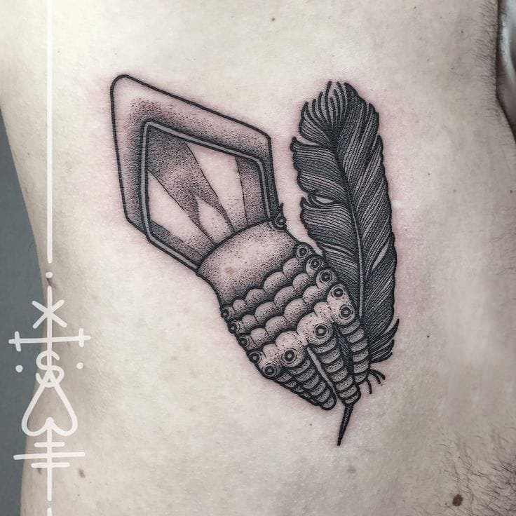 盔甲纹身图案 多款简单线条纹身素描盔甲纹身图案