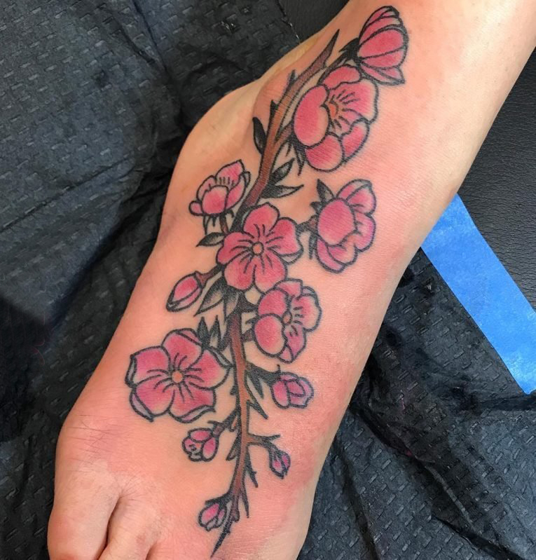 樱花花瓣纹身 多款小清新文艺纹身彩色樱花纹身图案