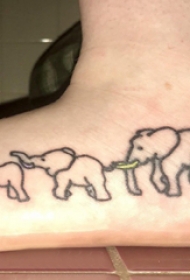 象纹身 男生脚部象纹身图片