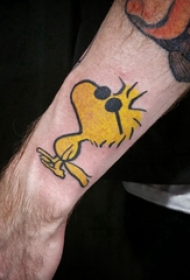 卡通纹身小图 男生手臂上彩色的小鸟纹身图片