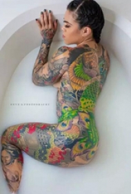 潮流个性的美女纹身图案