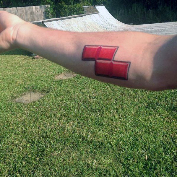 游戏 纹身  承载着童年记忆的俄罗斯方块纹身图案
