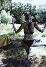 性感美女的纹身图片