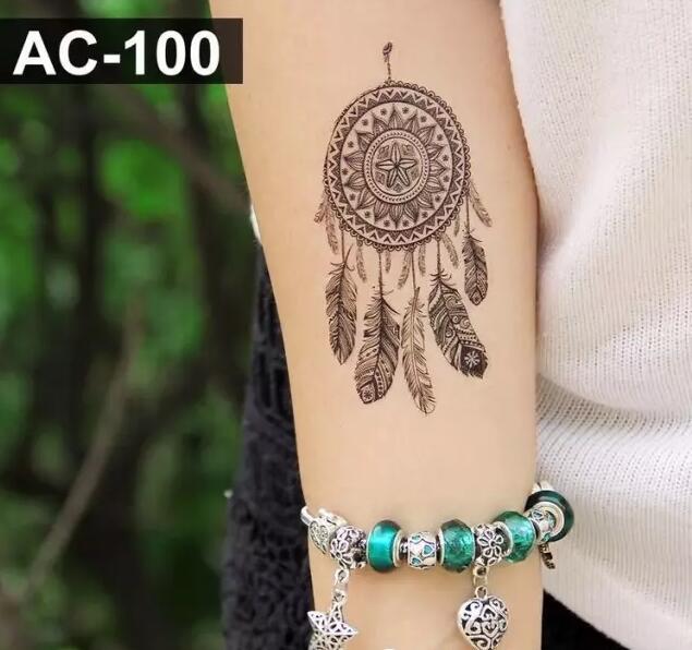 个性时尚的捕梦网纹身图案