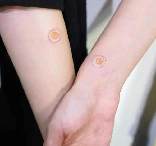 多款小情侣之间的小清新的纹身