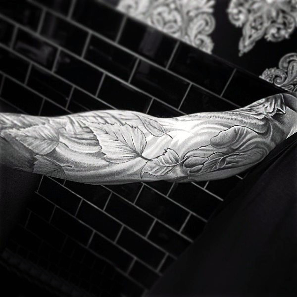 树叶纹身图  脉络清晰的树叶纹身图案